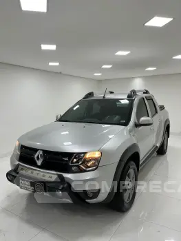 Renault DUSTER OROCH 1.6 16V Dynamique 4 portas