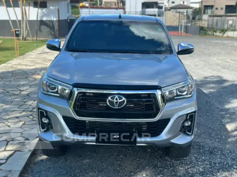 HILUX 2.8 SRX 4X4 CD 16V DIESEL 4P AUTOMÁTICO