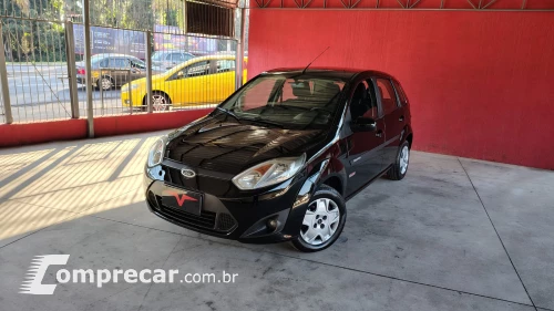 FORD FIESTA 1.6 Rocam Hatch 8V 4 portas
