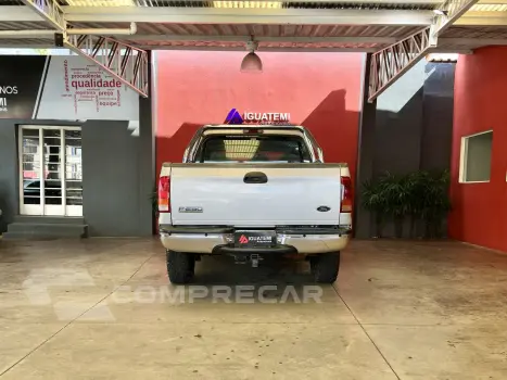 F-250 4.2 XLT 4X2 CD TURBO INTERCOOLER DIESEL 4P MANUAL