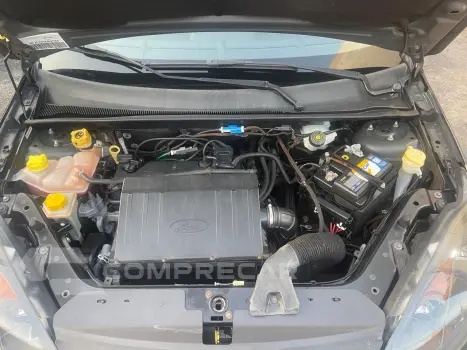 FIESTA 1.0 MPI Hatch 8V