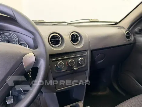 CELTA 1.0 LT