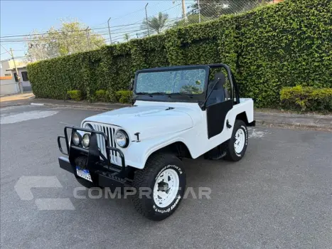 JEEP 2.6 6 Cilindros 12V