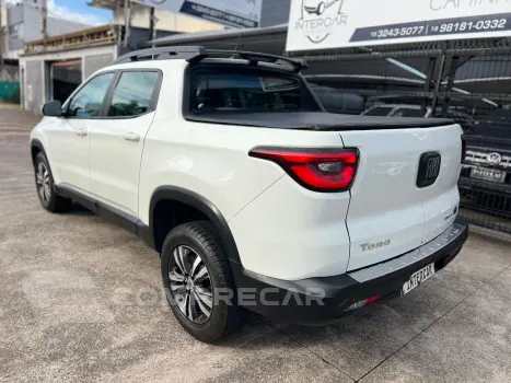 TORO 2.0 16V Turbo Freedom 4WD