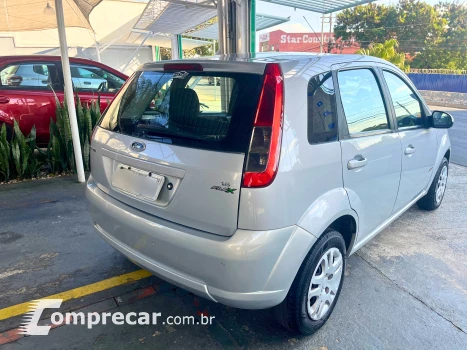 FIESTA 1.6 MPI Class Hatch 8V