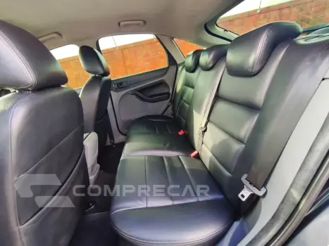 FOCUS 1.6 GL 16V FLEX 4P MANUAL