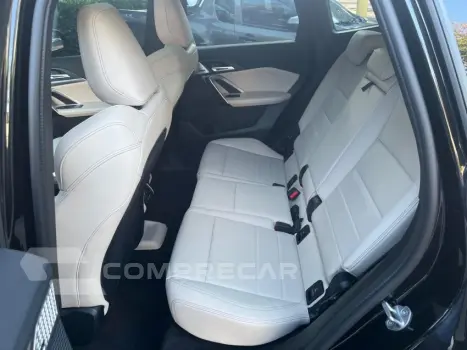 X1 2.0 16V Turbo Sdrive20i M Sport