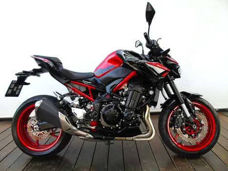 KAWASAKI Z900 ABS