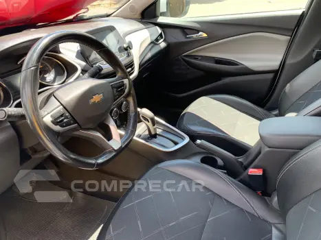 ONIX 1.0 Turbo Plus Premier