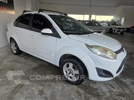 Fiesta Sedan SE 1.6 8V Flex 4p
