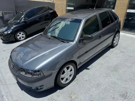 Gol 1000 Mi 16V/ Ouro 4p