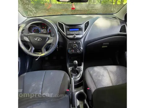 HB20 1.6 COMFORT PLUS 16V FLEX 4P MANUAL