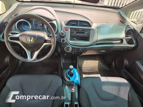FIT - 1.4 LX 8V 4P MANUAL