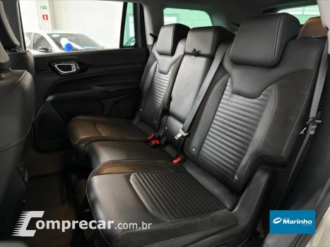 COMMANDER 1.3 T270 TURBO FLEX LIMITED AT6