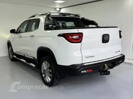 TORO 2.0 16V Turbo Ranch 4WD AT9