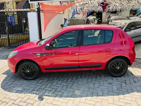 SANDERO 1.6 GT Line Limited