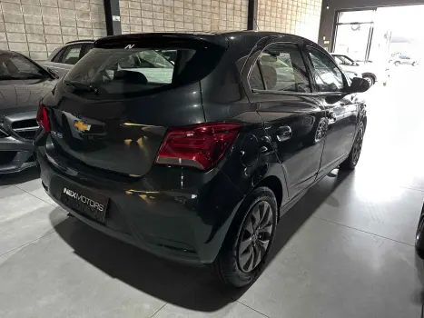 ONIX 1.4 MPFI ADVANTAGE 8V FLEX 4P AUTOMÁTICO