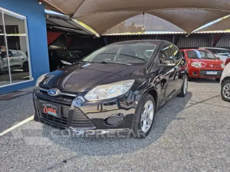 FORD FOCUS HATCH - 1.6 SE 16V 4P MANUAL 4 portas