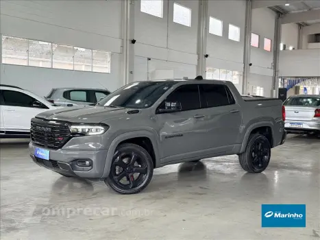 RAM RAMPAGE 2.0 HURRICANE 4 TURBO GASOLINA R/T 4X4 AU 4 portas