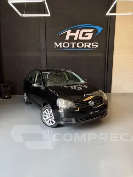 Volkswagen Polo Sedan I MOTION  1.6 Total Flex  4p 4 portas