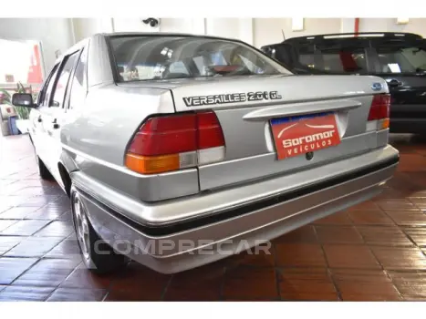 VERSAILLES - 2.0 GL 8V 4P MANUAL