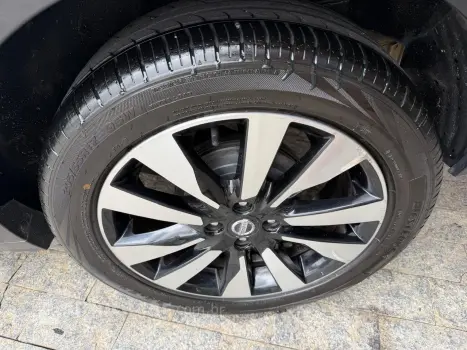 KICKS 1.6 16vstart SV