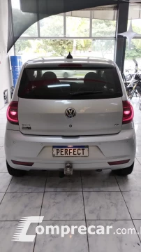 Volkswagen FOX 1.6 MI 8V 4 portas