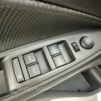 ONIX HATCH LTZ 1.0 12V TB Flex 5p Aut.