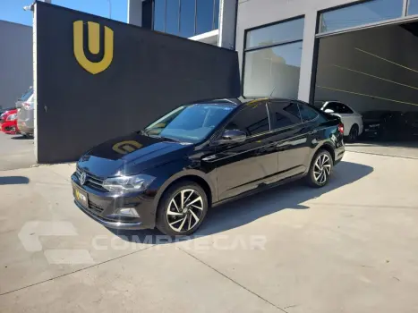 Volkswagen VIRTUS Highline 200 TSI 1.0 Flex 12V Aut 4 portas