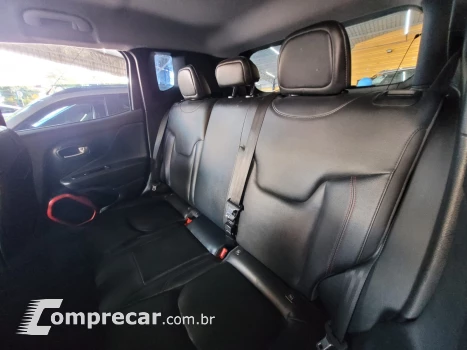 RENEGADE 2.0 16V Turbo Trailhawk 4X4