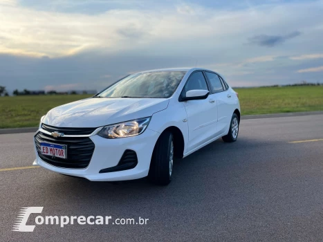 CHEVROLET ONIX 1.0 LT 4 portas