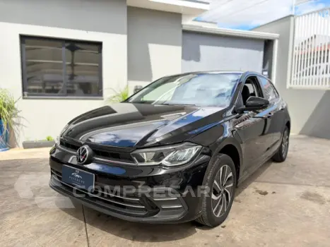 Volkswagen POLO 1.0 170 TSI HIGHLINE AUTOMÁTICO 4 portas