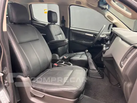 S10 Pick-Up Advantage 2.5 Flex 4x2 CD