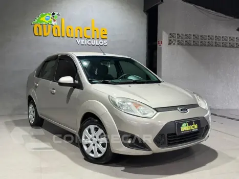 FORD FIESTA 1.6 ROCAM SEDAN 8V FLEX 4P MANUAL 4 portas