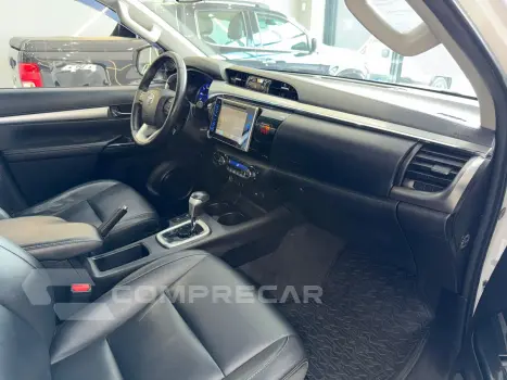 HILUX 2.8 D-4d Turbo CD SRX 4X4