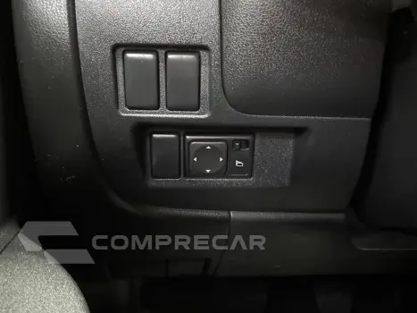 MARCH 1.6 SV 16V FLEX 4P MANUAL