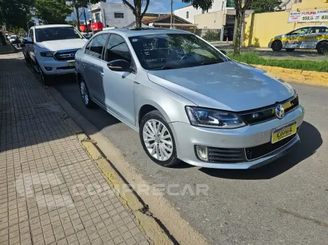 JETTA 2.0 TSI Highline