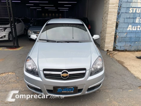 VECTRA 2.0 MPFI Elegance 8V