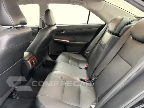 CAMRY 3.0 Wagon XLE V6 24V