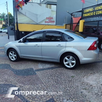 Focus Sedan 2.0 16V/2.0 16V Flex 4p