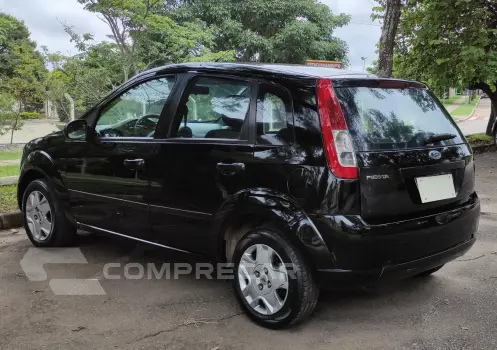 FIESTA 1.6 MPI Class Hatch 8V