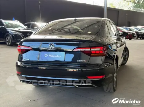 JETTA 1.4 250 TSI TOTAL FLEX R-LINE TIPTRONIC