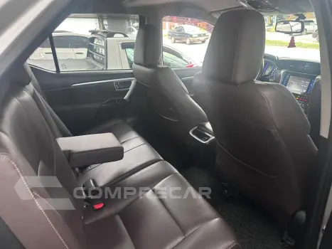 HILUX SW4 2.8 SRX 4X4 16V Turbo Intercooler