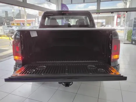 AMAROK 3.0 V6 TDI DIESEL COMFORTLINE CD 4MOTION AUTOMÁTICO