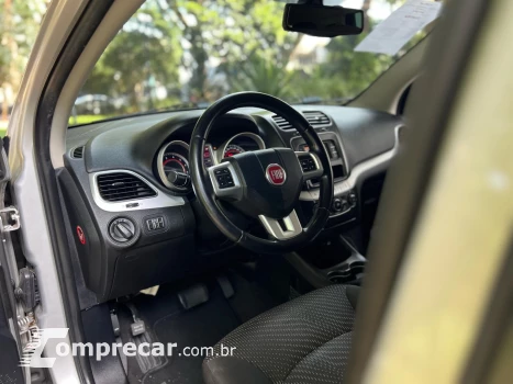 FREEMONT 2.4 EMOTION 16V GASOLINA 4P AUTOMÁTICO