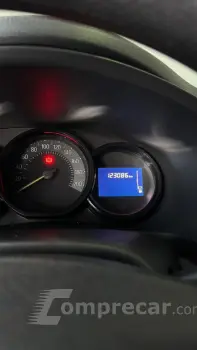 LOGAN 1.6 16V SCE Expression