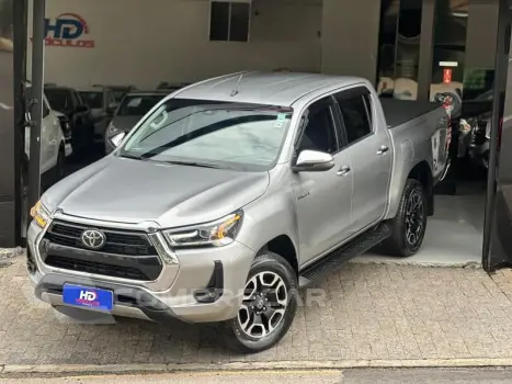 Toyota HILUX CDSRXA4FD 4 portas