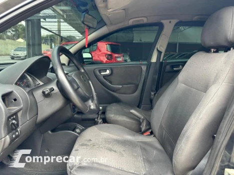 CORSA SEDAN - 1.4 MPFI PREMIUM SEDAN 8V 4P MANUAL