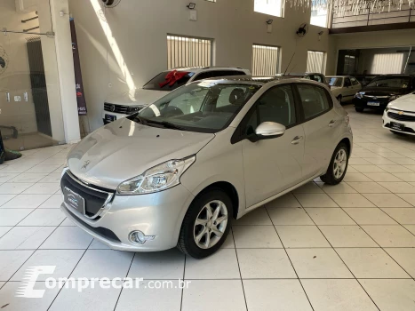 PEUGEOT 208 1.5 Allure 8V 4 portas
