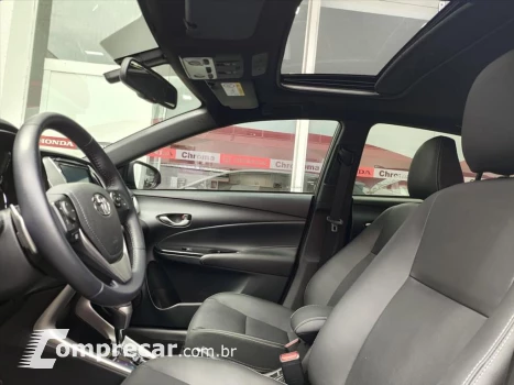 YARIS 1.5 16V FLEX XLS CONNECT MULTIDRIVE